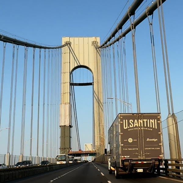 A moving company serving Staten Island, NY